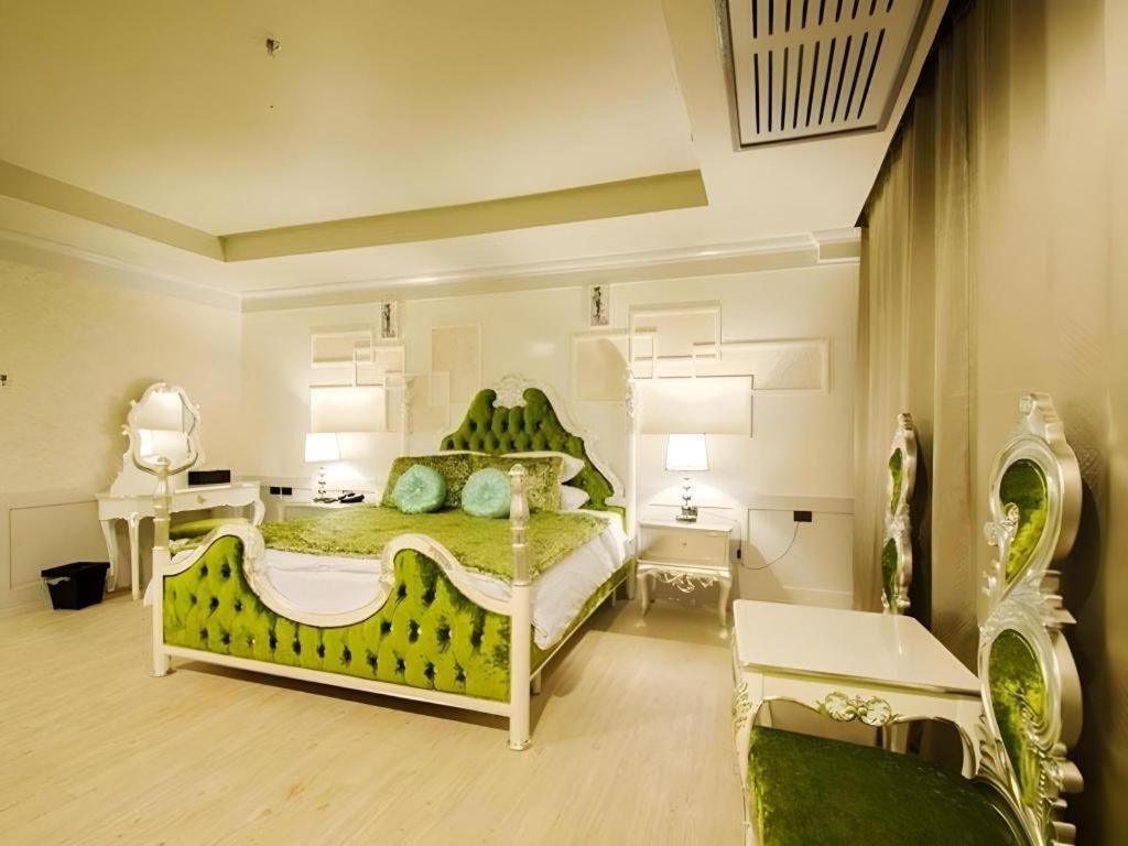 Alvarez Hotel Buriram Dış mekan fotoğraf