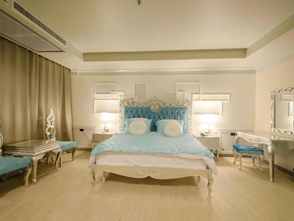 Alvarez Hotel Buriram Dış mekan fotoğraf