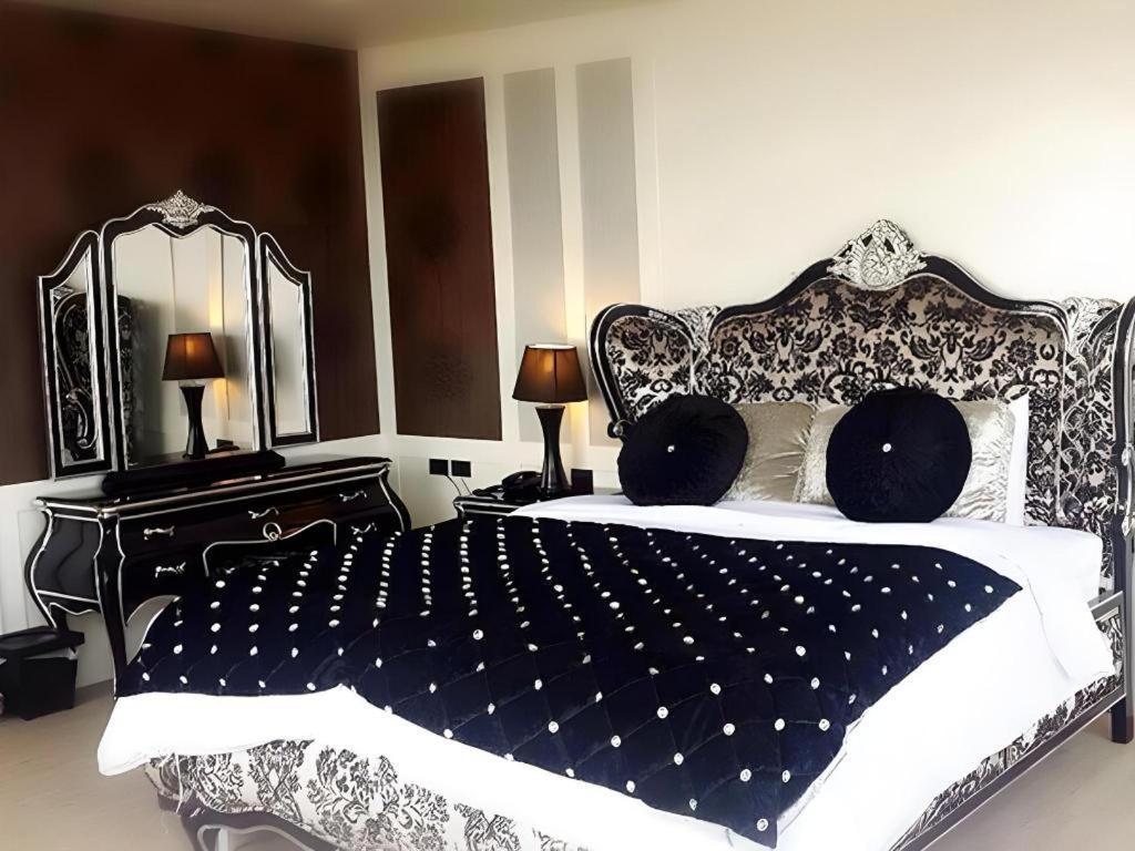 Alvarez Hotel Buriram Dış mekan fotoğraf