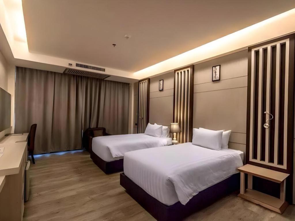 Alvarez Hotel Buriram Dış mekan fotoğraf