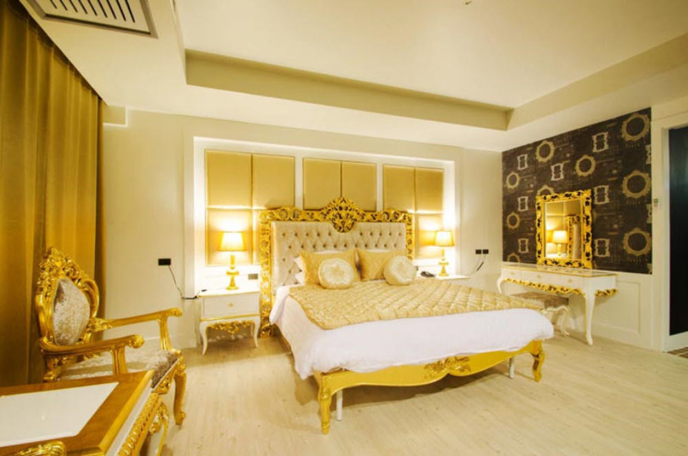 Alvarez Hotel Buriram Dış mekan fotoğraf