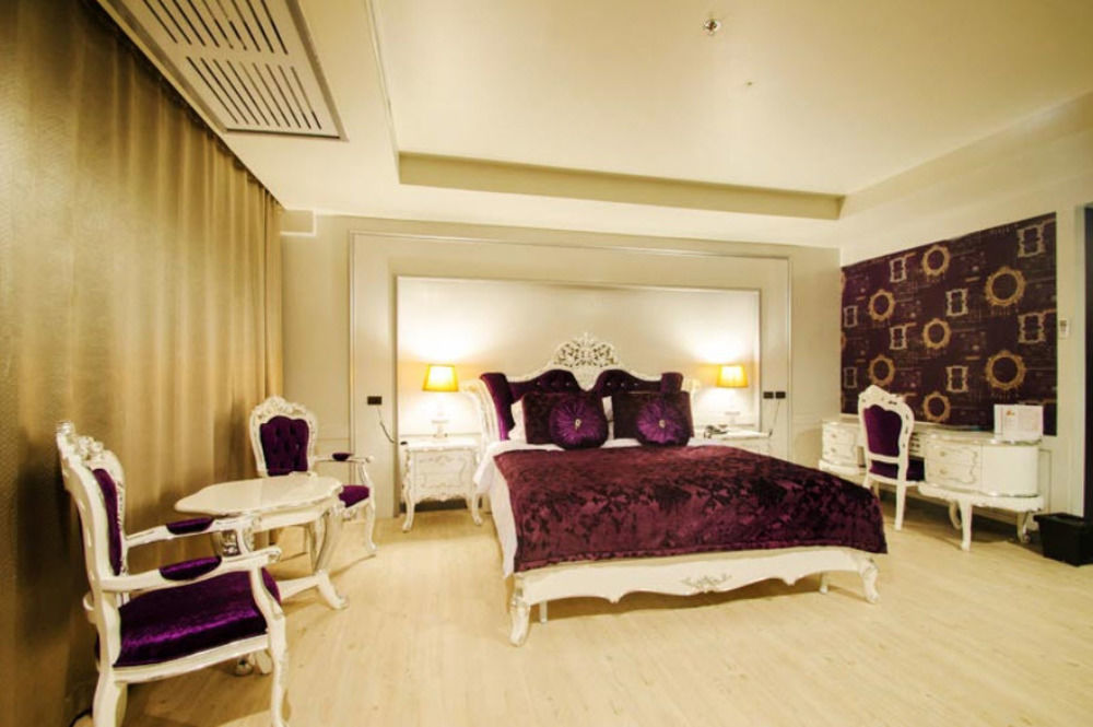 Alvarez Hotel Buriram Dış mekan fotoğraf